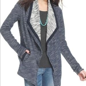 Lucky Lotus XS gray waterfall open cardigan